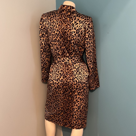 Let your inner animal spirit out with a silk coat dress. - Picture 5 of 9